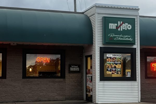 Mr. Hero storefront, Manhattan Boulevard, Toledo, OH